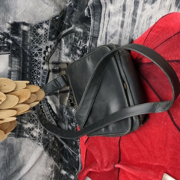 Fossil Handbags - Fossil black leather purse